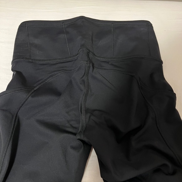 Lululemon Fast and Free High Rise Black Tights 25” Size 4 - Picture 5 of 8
